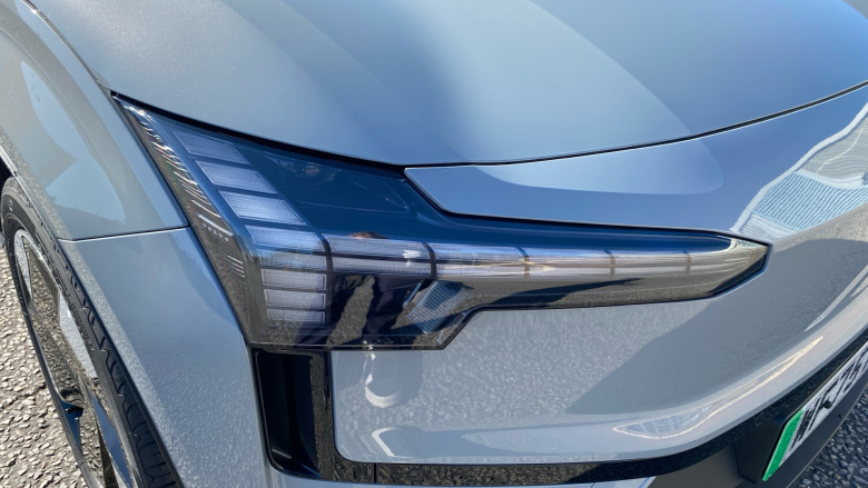 Volvo EX30 315kW Twin Motor Performance Plus 69kWh 5dr Auto Electric Estate